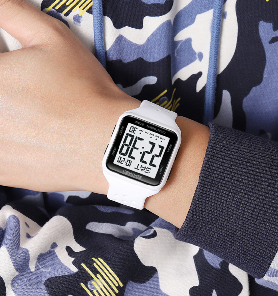 Часы наручные Skmei мужские электронные спортивные 2440white